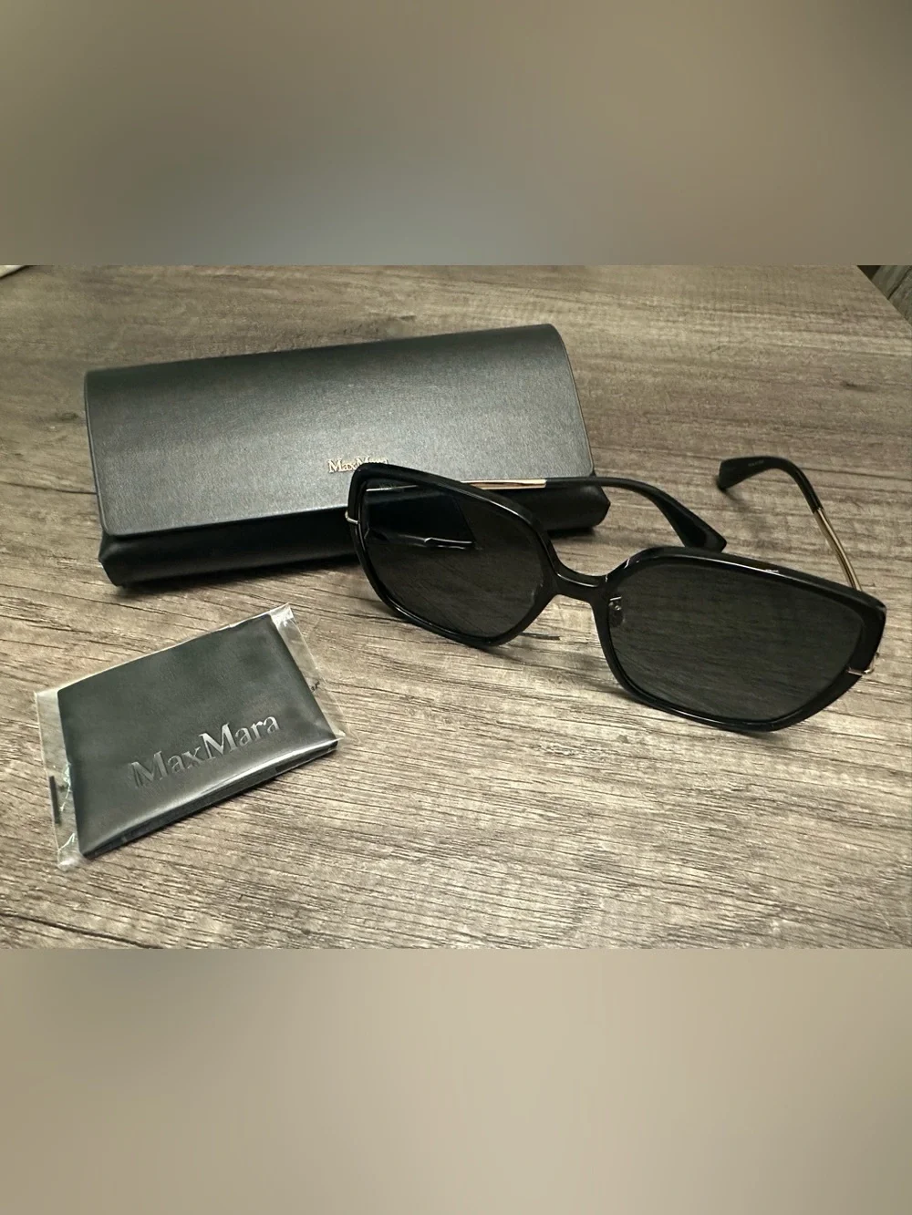 MaxMara Black Cat-Eye Sunglasses